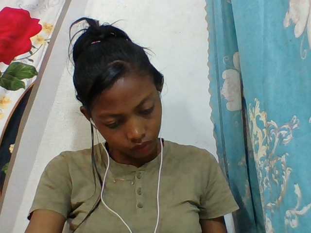 Layah7