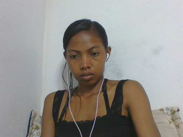 Layah7 live cam on BongaCams