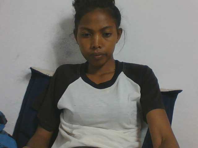Layah7 live cam on BongaCams