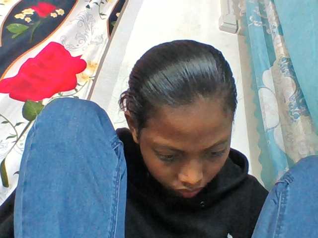 Layah7