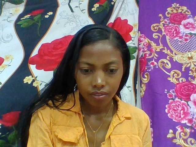 Layah7 live cam on BongaCams
