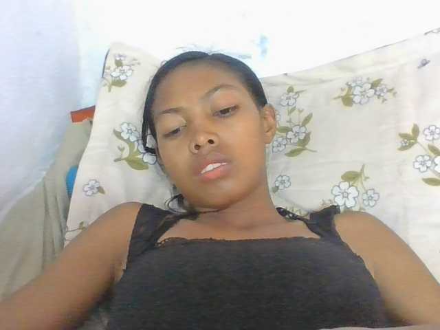 Layah7 live cam on BongaCams