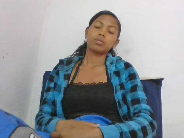 Layah7 live cam on BongaCams