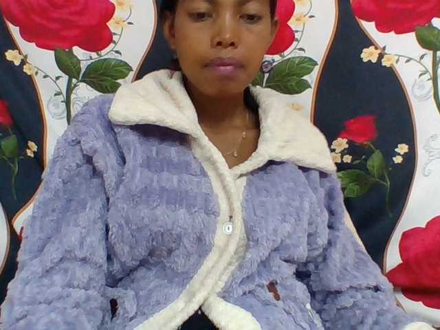 Layah7