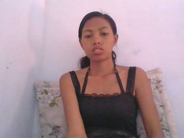 Layah7 live cam on BongaCams