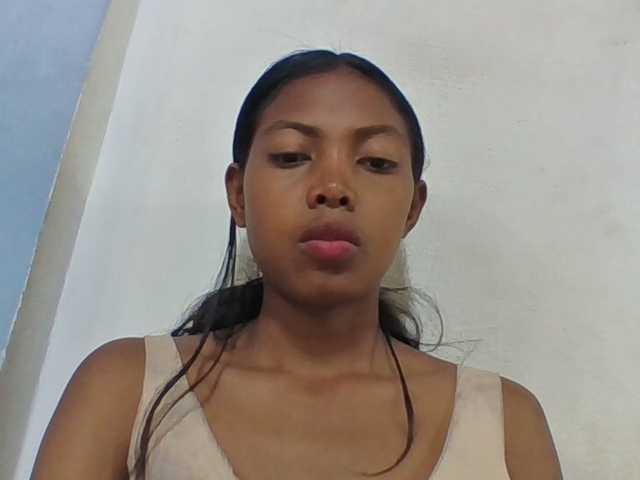 Layah7 live cam on BongaCams