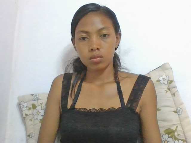 Layah7 live cam on BongaCams