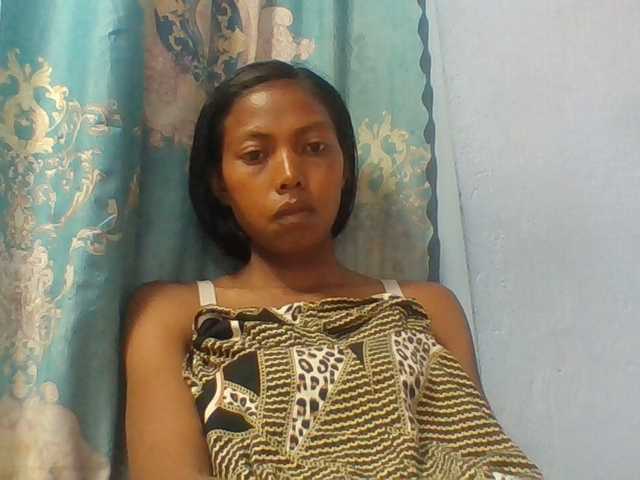 Layah7 live cam on BongaCams