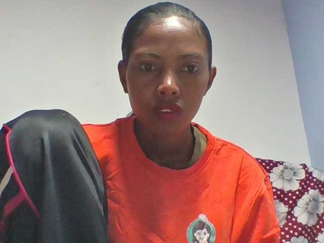 Layah7