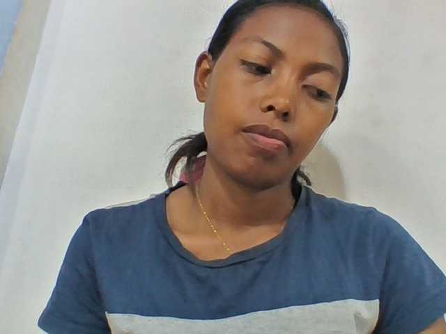 Layah7 live cam on BongaCams