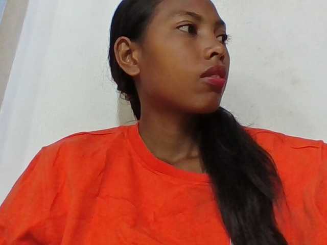 Layah7