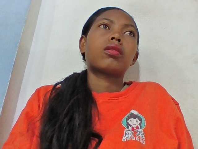 Layah7