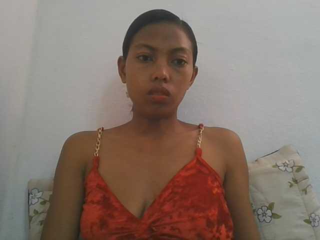 Layah7 live cam on BongaCams