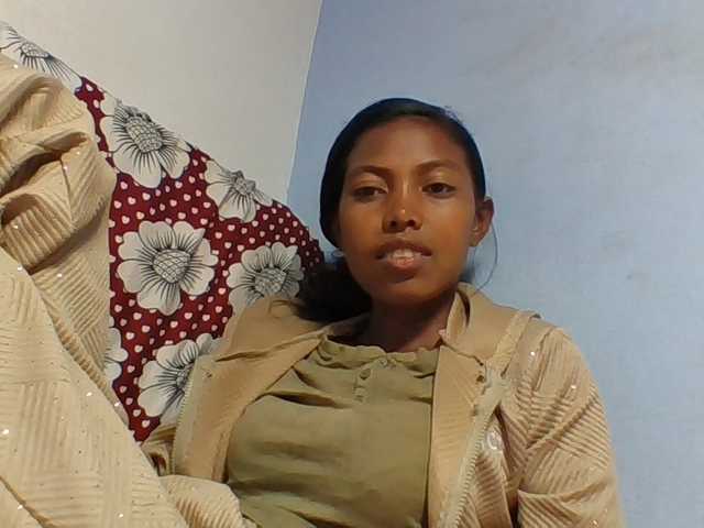 Layah7 live cam on BongaCams