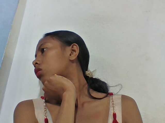 Layah7