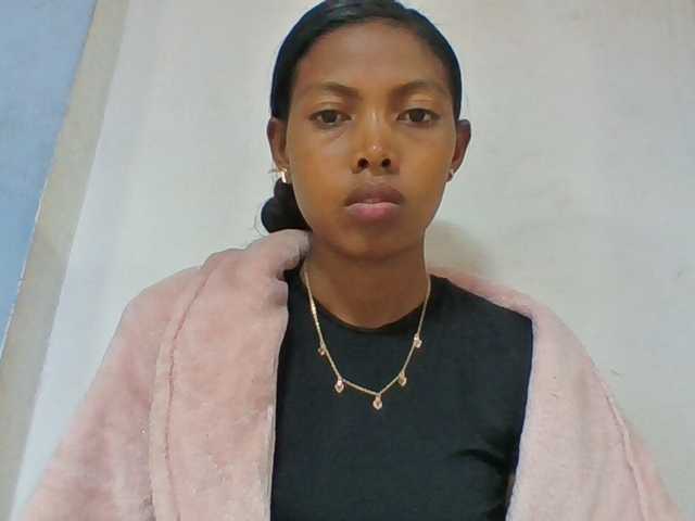 Layah7