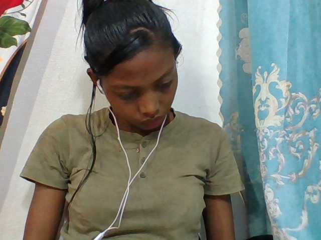 Layah7