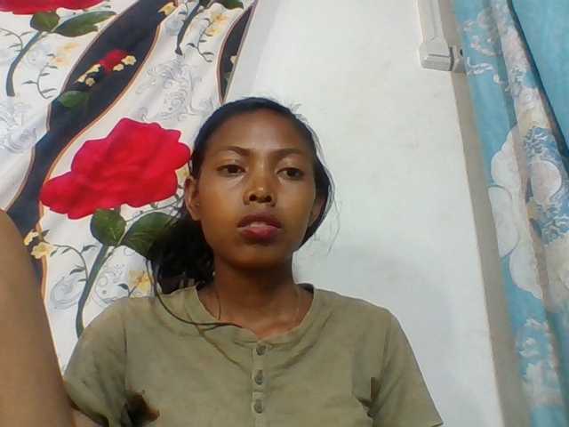 Layah7 live cam on BongaCams