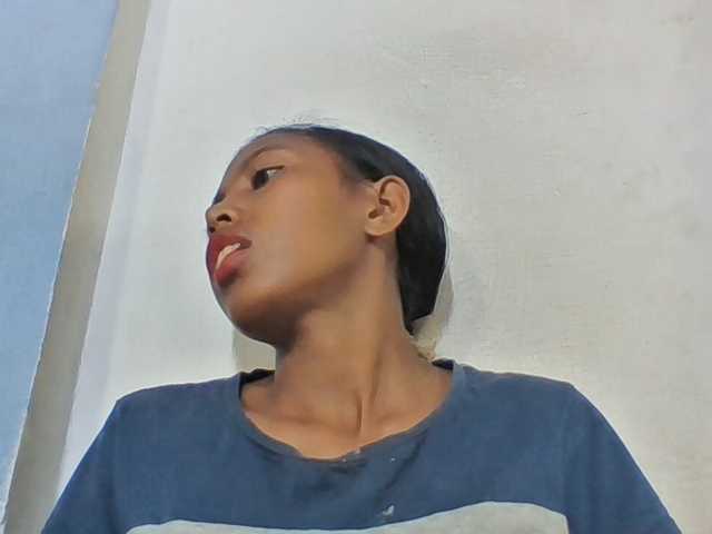 Layah7