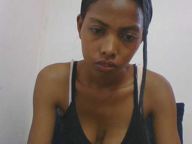 Layah7 live cam on BongaCams