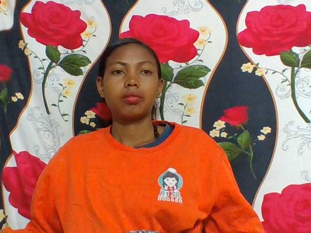 Layah7