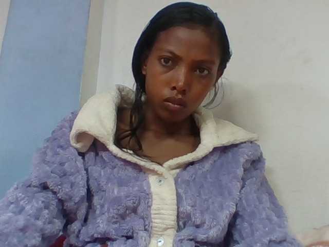 Layah7 live cam on BongaCams