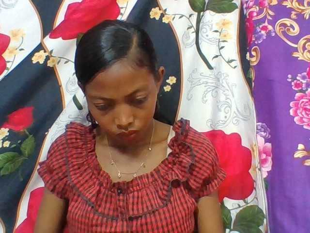 Layah7