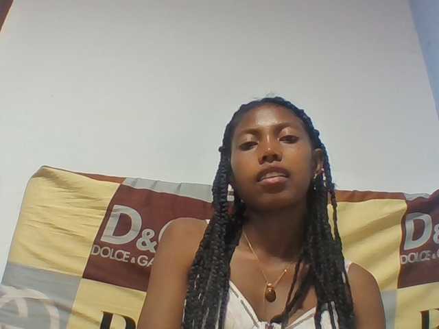 Layah7 live cam on BongaCams
