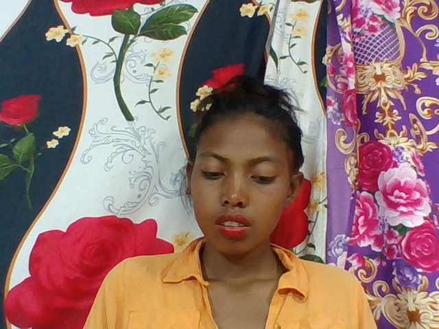 Layah7