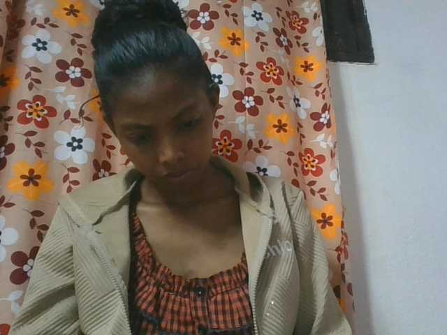 Layah7