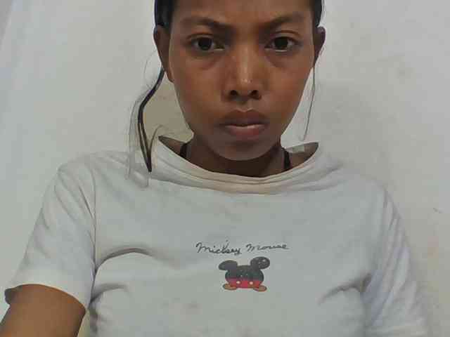 Layah7 webcam