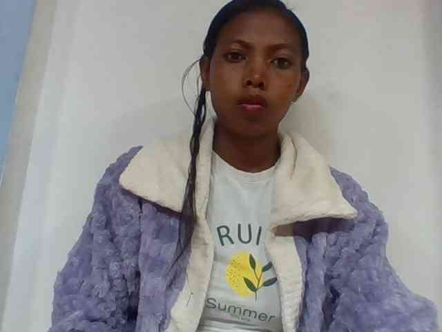Layah7 webcam