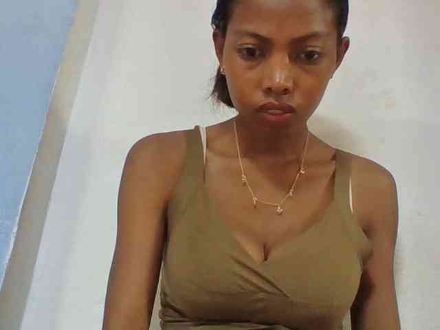 Layah7 webcam