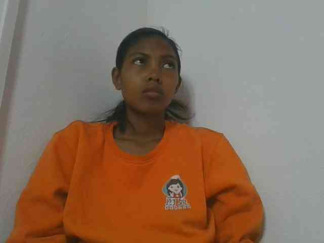 Layah7 webcam