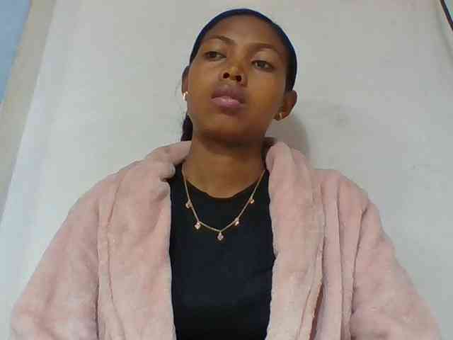 Layah7 webcam
