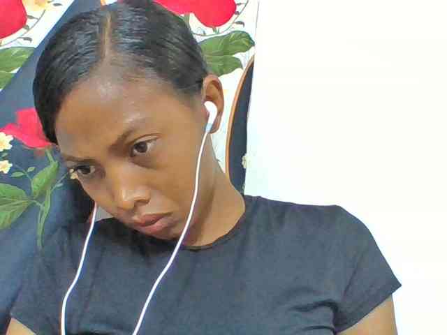 Layah7 webcam