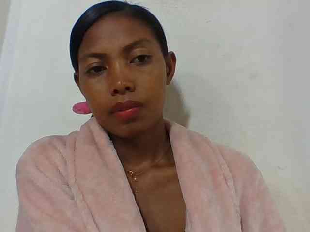 Layah7 webcam