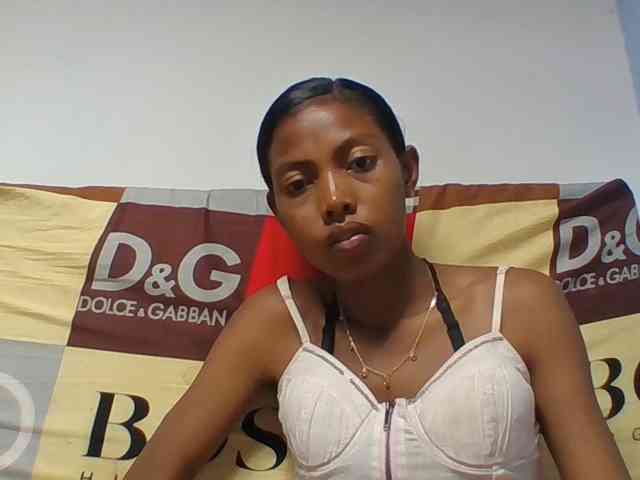 Layah7 webcam
