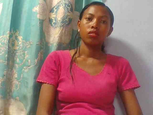 Layah7 webcam