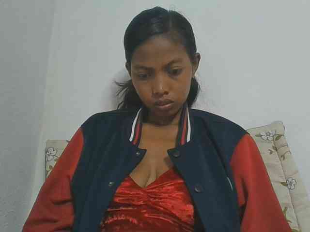 Layah7 webcam