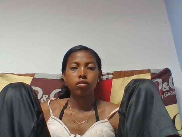 Layah7 webcam