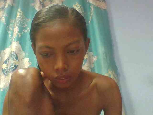 Layah7 Layah7