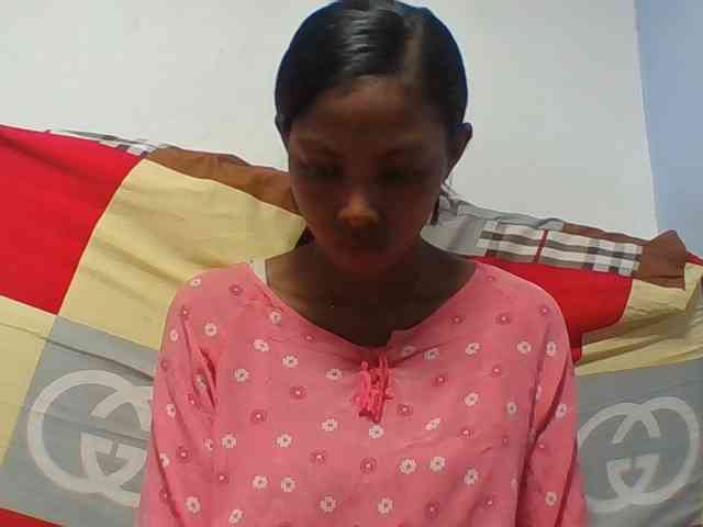 Layah7 webcam