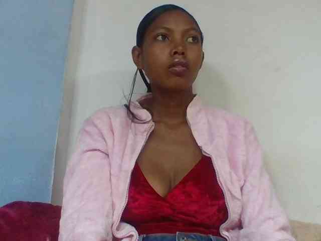 Layah7 Layah7