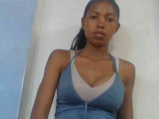 Layah7 webcam