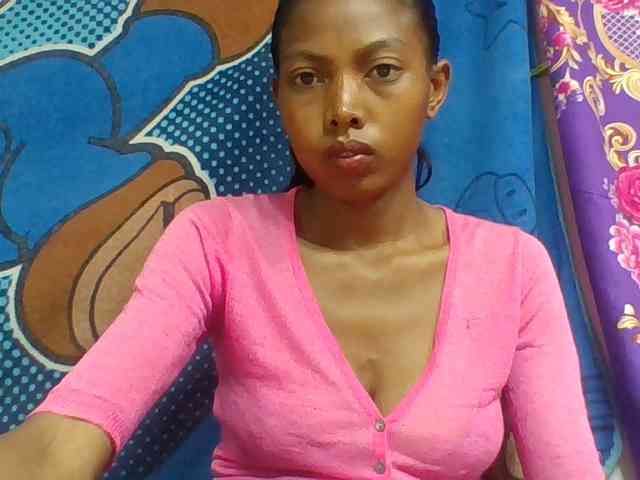 Layah7 webcam