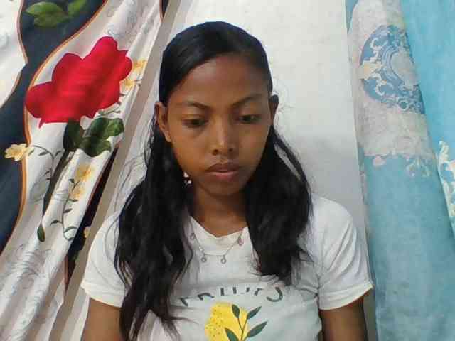 Layah7