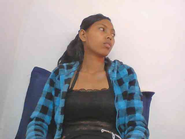 Layah7 webcam