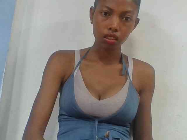 Layah7 webcam