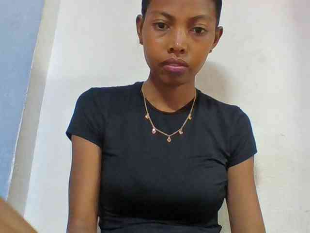 Layah7 webcam